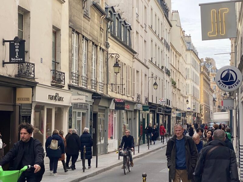 Discover the Marais (:) An Outdoor Detective Adventure - Age and Participation Guidelines