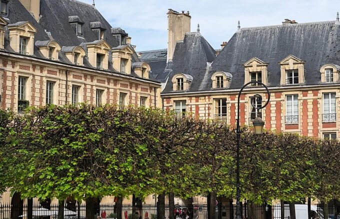 Discover the Marais (:) An Outdoor Detective Adventure - Customer Feedback