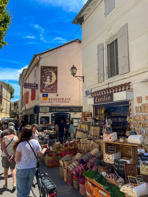 Discover the Massif Des Alpilles by Bike - Group Sizes and Rates