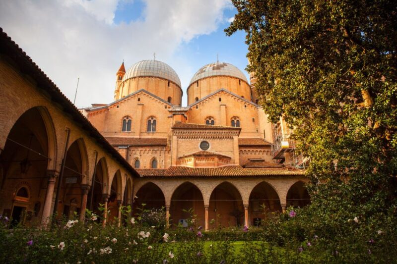 Discover the Timeless Charm of Padua: A Private Walking Tour - Meeting Point and Accessibility