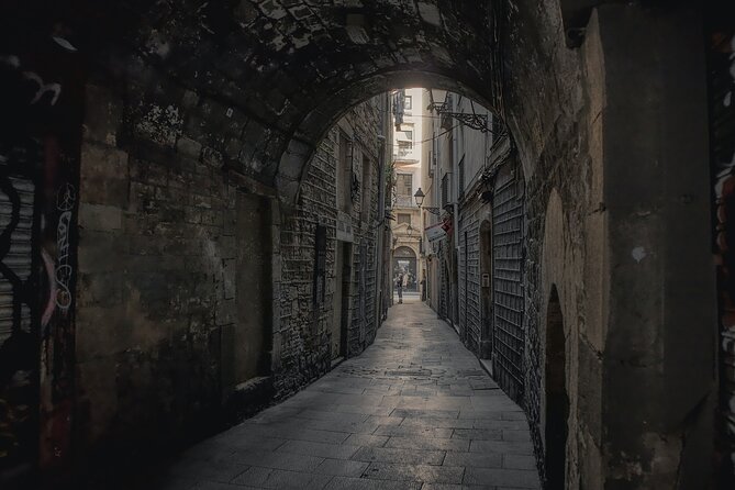 Discover the Unpolished Charm of El Born With a Local - Experiencing El Borns Unique Atmosphere