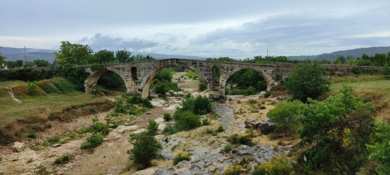 Discover the Village of Luberon From Aix En Provence - Destinations Explored