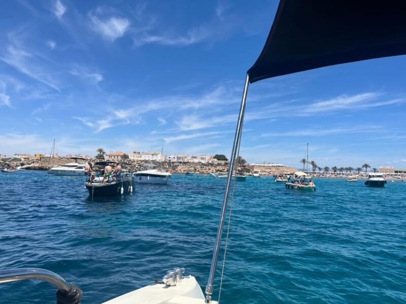 Discover Torrevieja Bay - Onboard in Exclusive Boat. - Itinerary and Activities