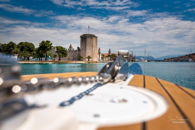 Discover Trogir: Guided Walking Tour of a Medieval Gem - Admiring Historic Architecture