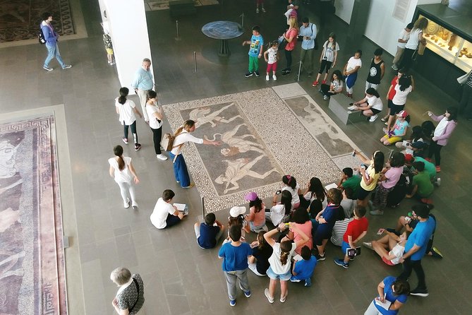 Discover Vergina and Pella: Day Trip to Macedonian Kingdom - Exploring Vergina