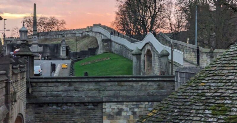 Discover Yorks Legacy: In-App Audio Tour of the City Walls - Navigating the City Walls