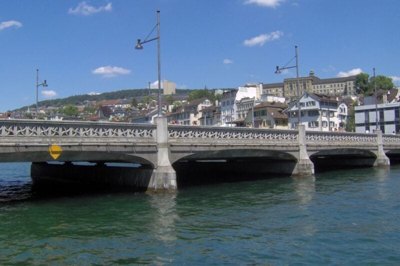 Discover Zurich Walking Tour in English - Interesting Facts About Zurich