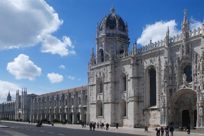 Discovering Belém Tuk Tuk Tour - Booking Information