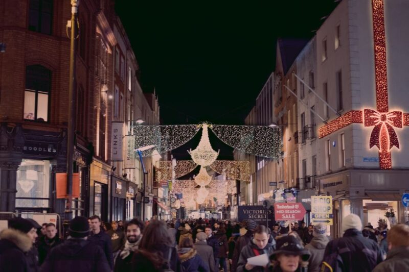 Discovering Dublin on Christmas Walking Tour - Historic Docks