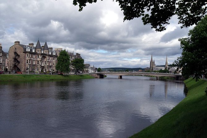 Discovering Inverness: A Self-Guided Audio Tour of the Capital of the Highlands - Exploring Inverness History and Landmarks