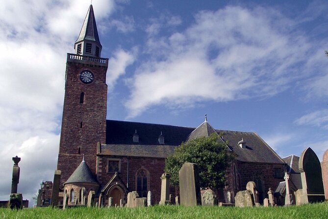 Discovering Inverness: A Self-Guided Audio Tour of the Capital of the Highlands - Immersive Audio Guide Experience
