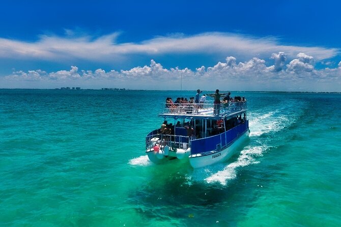 Discovering Isla Mujeres on a Double Decker Catamaran - Preparing for the Adventure