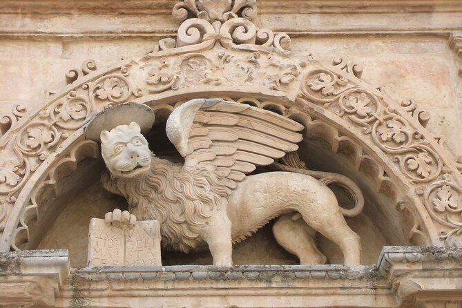 Discovering Lecce Walking Tour With Pasticciotto Tasting - Discovering Lecces Vibrant Culture