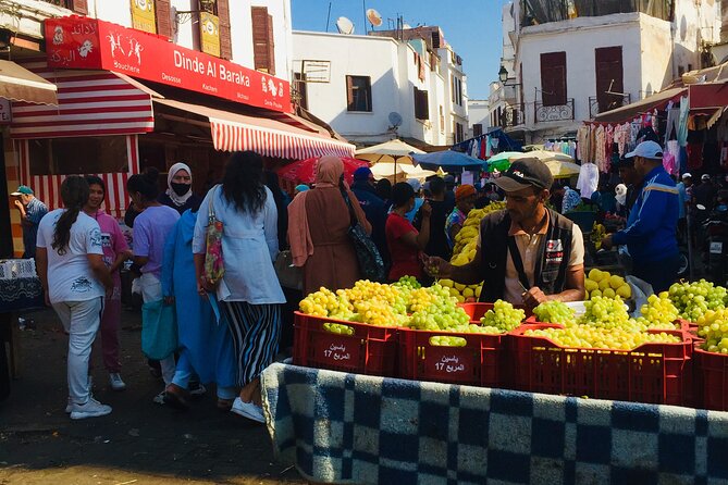 Discovering Life & Walk Inside Old Medina - Navigation Through the Labyrinthine Streets