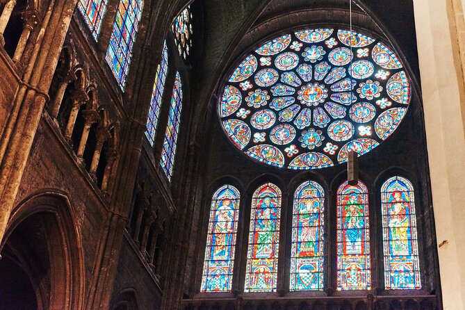 Discovering Medieval Wonder of Chartres Cathedral - Photography Opportunities at the Cathedral