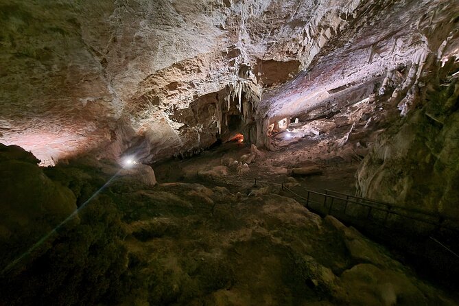 Discovering São Miguel's Grotto - Experiencing the Grottos Cultural Significance