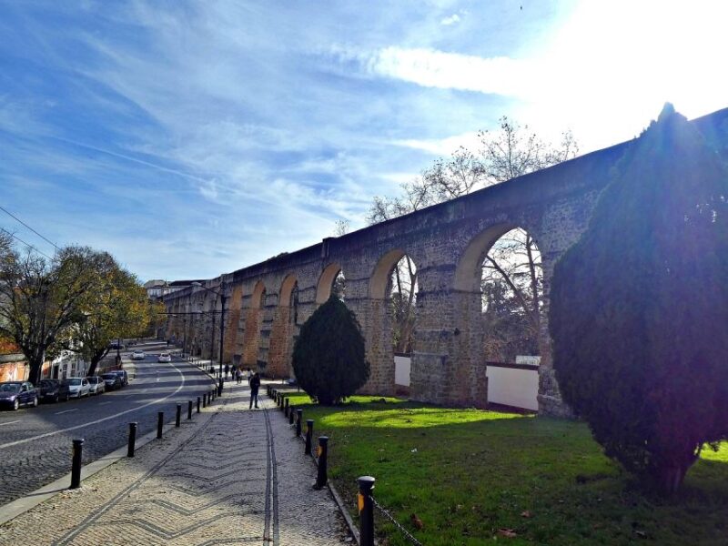 Discovering the Charms and Places of Coimbra - Monasteries and Botanical Garden Highlights