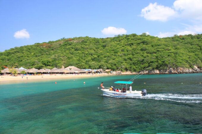 DISCOVERY HUATULCO FULL DAY - City Tour and Return