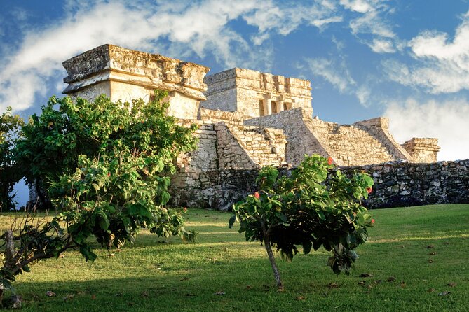 Discovery Mayan World | Tulum + Cobá + Buffette - Exploring Tulum Ruins