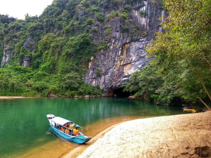 Discovery of Amazing Dark Cave and Phong Nha Cave - Booking and Cancellation