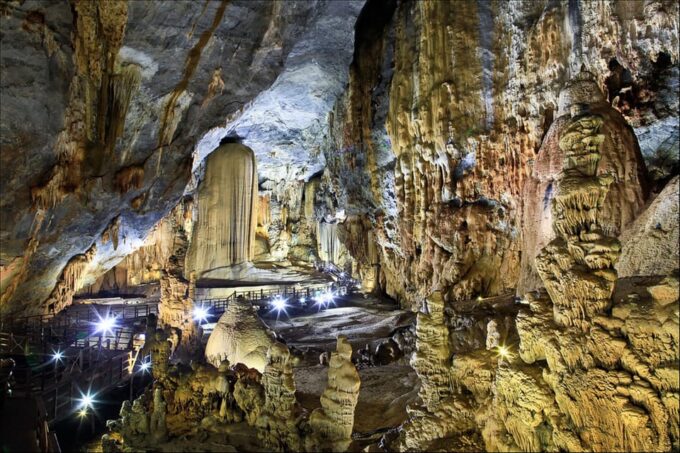 Discovery of Amazing Dark Cave and Phong Nha Cave - Duration and Pricing