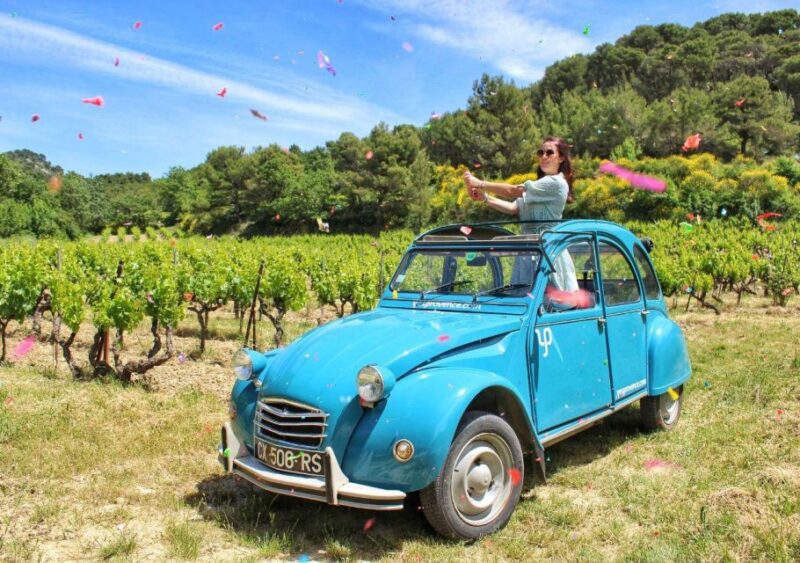Discovery of Provence in 2CV - Exploring Provençal Landscapes