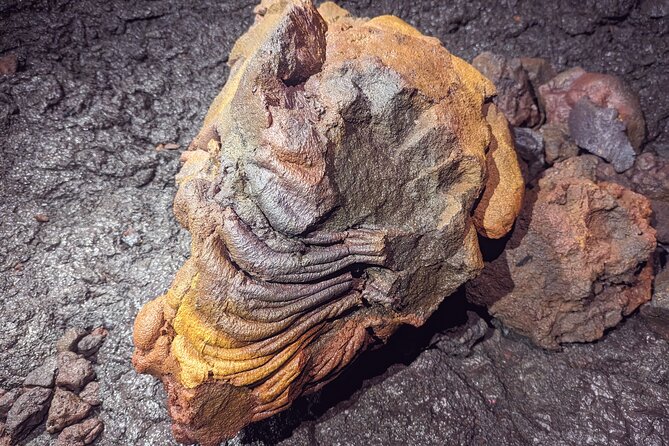 Discovery of the Lava Tubes 2004 of Piton De La Fournaise - Participant Age and Health Requirements