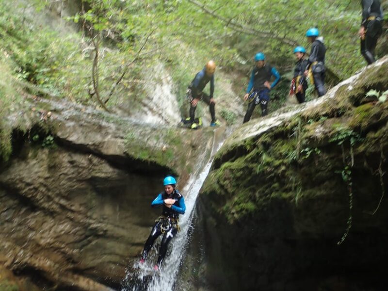 Discovery of The Lower Part Of Ecouges Canyon - Stunning Vercors Landscape Surroundings