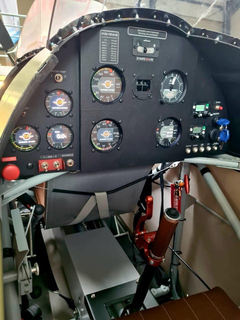 Discovery Pioneer Flights ( STAMPE SV4-RS Biplan Aircraft) - Key Points