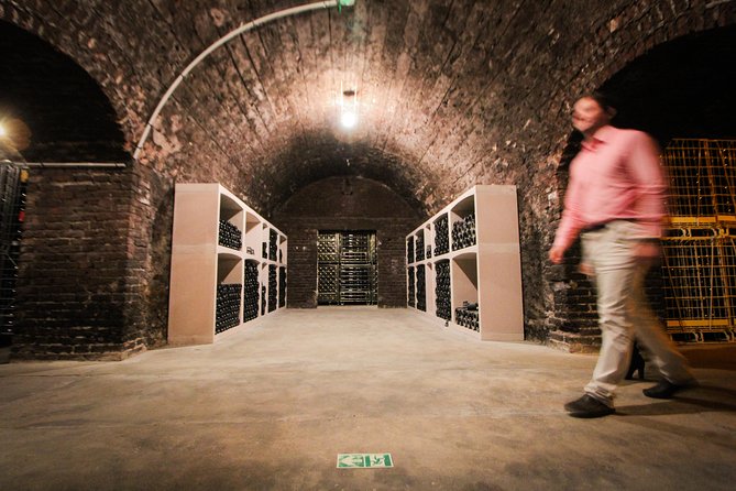 Discovery Tour (2 Tastings) - Tour Duration