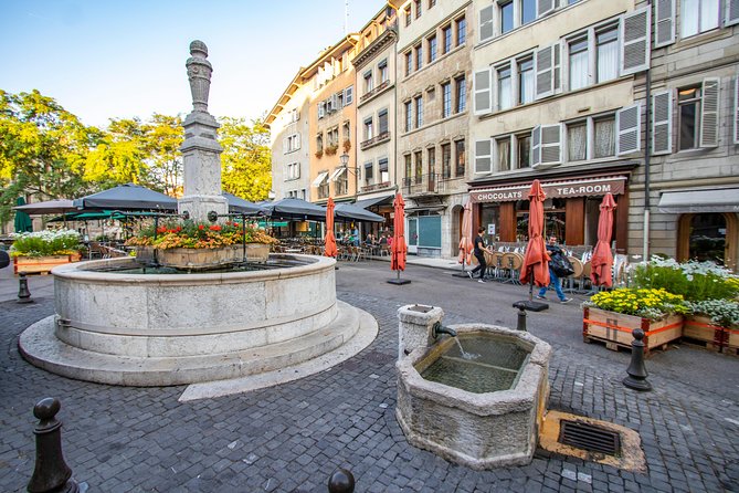 Discovery Walk Through Carouge With a Local - Accessibility and Participation