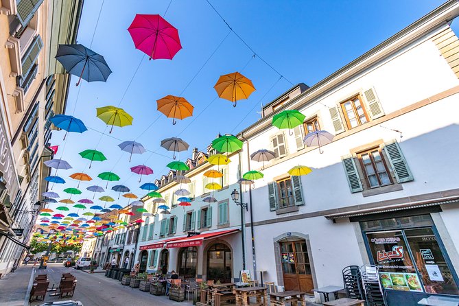 Discovery Walk Through Carouge With a Local - Exploring Carouges Unique Charms