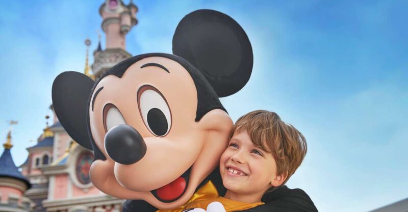 Disneyland® Multi-Day Entry Ticket - Highlights of the Experience