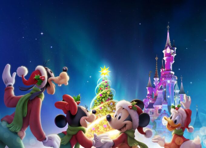Disneyland Paris: 1-Day Ticket - Ticket Scanning and Park Closing