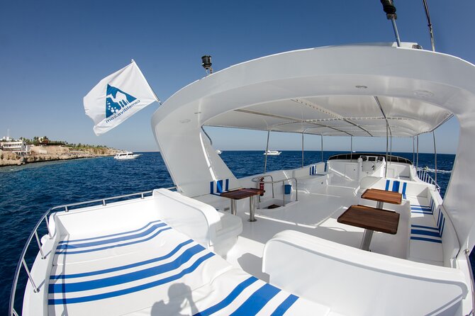 Dive in Sharm El Sheikh - Diving Boat Trip for Certified Divers - Booking Confirmation and Group Size