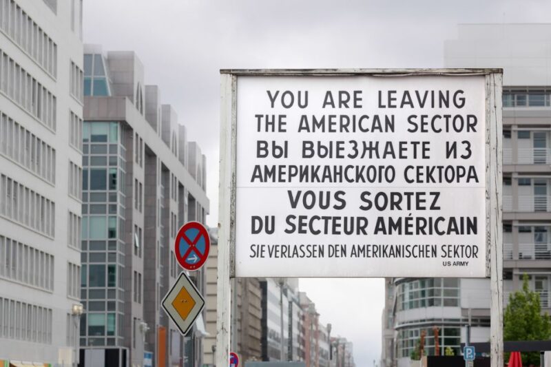 Divided Berlin & Cold War: Berlin Wall 2-Hour Tour - Booking Process
