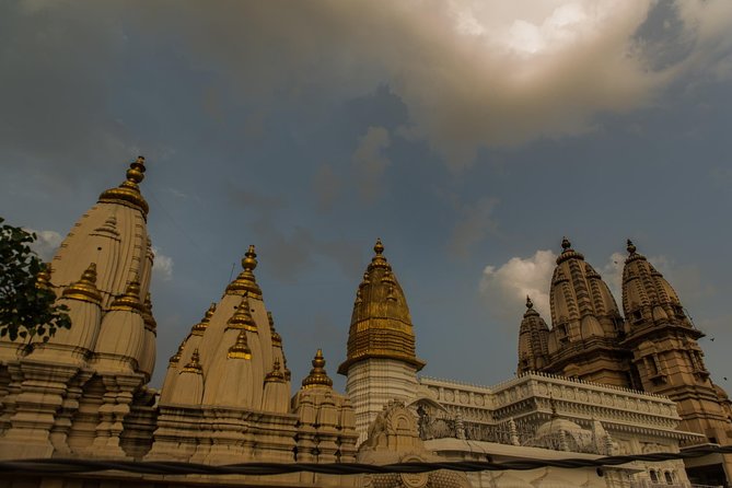 Divine Delhi Tour Review: A Spiritual Journey - Meeting and Pickup Details