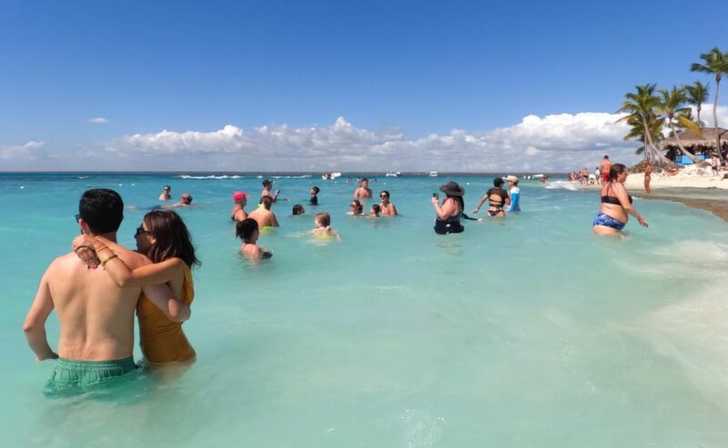Diving Catalina Island From Punta Cana - Key Points