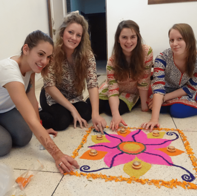 Diwali Celebration With Local Family at Jaipur With Dinner - Itinerary Highlights