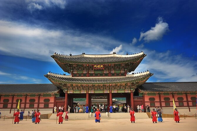 DIY Seoul Private Tour: Select 4 Places You Want to Go - Meeting and Pickup