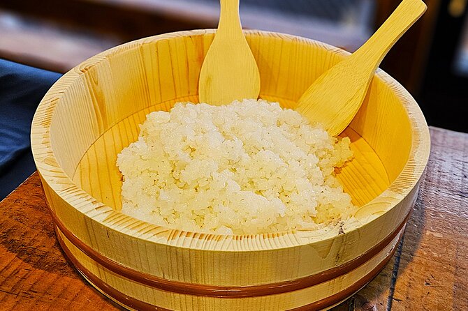 DIY Sushi Cooking Class at Izakaya in Yokohama - Sushi-Making Experience