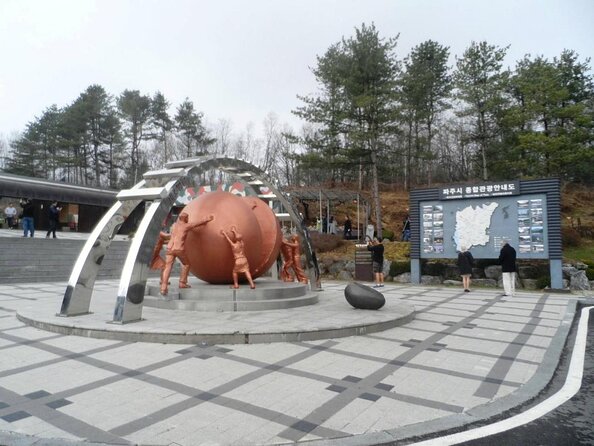 DMZ Morning Group Tour With Third Tunnel From Seoul - Tour Overview and Key Features