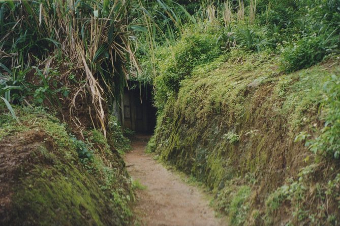 DMZ Tour From Hue - Vinh Moc Tunnels Car Tour - Tour Exclusions