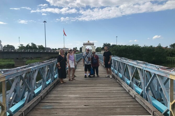 DMZ TOUR HUE - Deluxe Group TOUR Full Day - Traveler Demographics