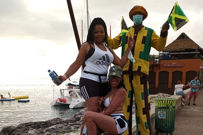 Doctors Cave Beach and Shopping - Exploring Montego Bay
