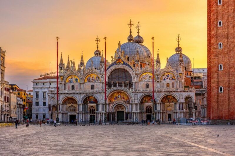 Doge Palace and Saint Mark Square Full Tour - Key Points