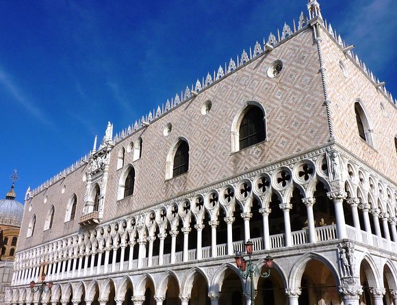 Doges Palace Guided Tour and Gondola Ride - Tour Conditions and Cancellations