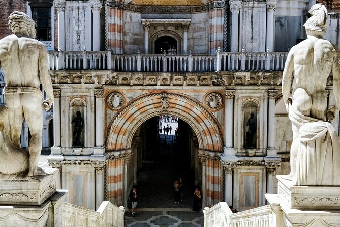Doge's Palace Skip the Line Guided Tour in Venice - Skip-the-Line Access and Group Size