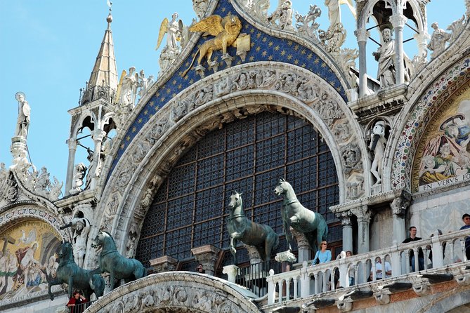 Doges Palace & St. Marks Basilica Skip-The-Line Guided Tour - Guided History Lessons