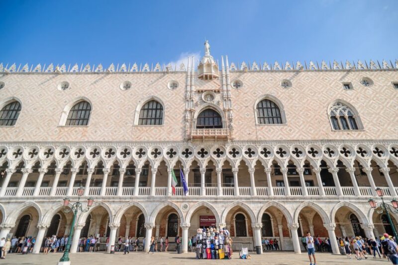 Doges Palace & St. Marks Basilica With Terrace Access Tour - Dress Code and ID Requirement